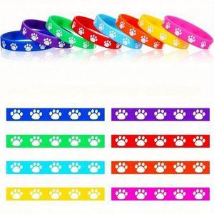 Pulsera de Silicona para Fiestas con Lindo Diseño de Huella de Pata de Mascota, Brazalete de Goma Personalizable con Diseño de Perro, Pulsera Promocional - Product Image 3