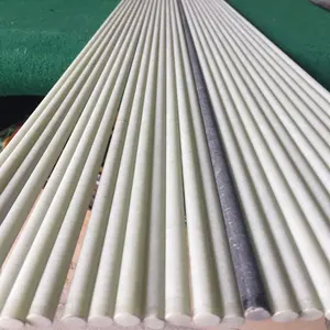 Tiges solides en fibre de verre conique pultrudée en usine, poteau conique en fibre de verre uv et tige en conduit