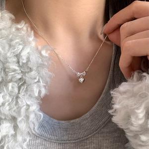 Collier pendentif en argent sterling S925, petit pendentif jupe, diamant bleu lac, tempérament de niche, polyvalent, jupe agile, pendentif fin - Product Image 2