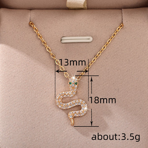 Collana con Ciondolo Serpente Portafortuna da Donna, Stile di Nicchia, Catena per Clavicola - Product Image 5