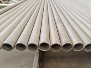 Tubo de Acero Inoxidable Sin Costura de Alta Calidad ASME SA213 TP316L, 30 mm de Diámetro Exterior, 2 mm de Espesor de Pared, 3020 mm de Longitud, para la Industria Química y Farmacéutica - Product Image 2