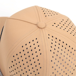 カスタム 5パネル ナイロン 防水 穴あき ドリル加工 帽子 構造化 レーザーカット キャップ - Product Image 5