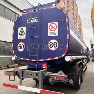 <span class=keywords><strong>Prix</strong></span> <span class=keywords><strong>d</strong></span>'usine HOWO NX 8x4 Camion-citerne 40000 litres 380 CV pour le transport <span class=keywords><strong>de</strong></span> diesel, essence et pétrole - Product Image 2