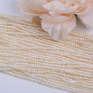 Vente en gros de perles semi-finies en corail rouge de 8 mm, 4*64, en forme de disque circulaire, avec un espaceur en bambou marin en forme d'abaque de 8 mm - Product Image 1