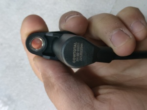 เซ็นเซอร์ตำแหน่งเพลาข้อเหวี่ยงเครื่องยนต์แท้ OEM CPS 39180-03251 สำหรับรถยนต์ฮุนไดและเกีย - Product Image 2