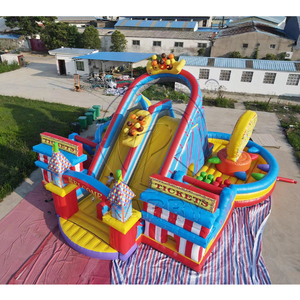 Castillo Inflable con Tobogán Acuático y Pista de Obstáculos, Temática de Circo, para Niños y Adultos - Product Image 2