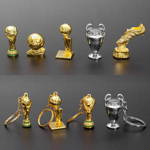 Miniatura <span class=keywords><strong>de</strong></span> Trofeo <span class=keywords><strong>de</strong></span> la Liga, Balón <span class=keywords><strong>de</strong></span> Oro y Bota <span class=keywords><strong>de</strong></span> Oro <span class=keywords><strong>de</strong></span> la Copa <span class=keywords><strong>de</strong></span> <span class=keywords><strong>Europa</strong></span>, Accesorios <span class=keywords><strong>de</strong></span> Fútbol - Product Image 2