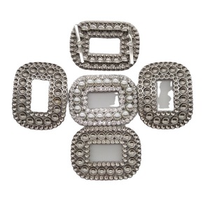 Hebillas Cuadradas de Metal con Pedrería 58x46 Duraderas para Accesorios de Calzado - Product Image 2