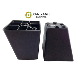 Patas de Sofá Cuadradas de <span class=keywords><strong>Pl</strong></span>ástico Yanyang, Negras, de PP, Fácil Montaje, 100 mm, Patas de Soporte para Muebles y Camas, para Sala de Estar - Product Image 1