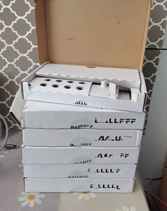 ฮับ IO-Link 1.1 แบบอนาล็อก Ba Lluff BNI00FA BNI IOL-728-S51-P012, 8*M12 ตัวเมีย 5 ขา, 8 อินพุต (0-10V/4-20mA), 18-30V DC, IP68 - Product Image 2