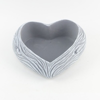 Pot de fleur de jardin fait main de jardinière en ciment en forme de coeur moderne pour la décoration intérieure-Vente en gros