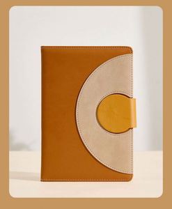 Ensemble cadeau de carnet de notes professionnel A5 en cuir PU personnalisé 2025 avec logo, journal intime, couverture rigide - Product Image 5