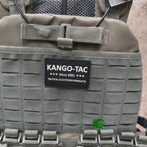 <span class=keywords><strong>Gilet</strong></span> tactique personnalisé OEM avec logo, porte-plaques <span class=keywords><strong>d</strong></span>écoupé au laser, système MOLLE à <span class=keywords><strong>d</strong></span>égagement rapide, en nylon 1000D, pour entraînement extérieur et trekking en jungle - Product Image 6