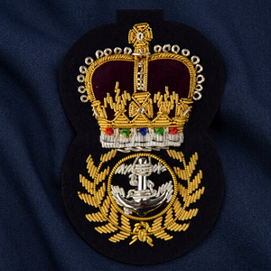 BADGE D'OFFICIERS DE LA MARINE ROYALE BRODÉ À LA MAIN - Product Image 2
