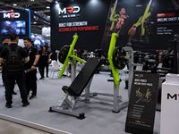 Machine de presse inclinée à charge libre pour l'entraînement des pectoraux supérieurs – Équipement de fitness pour salle de sport