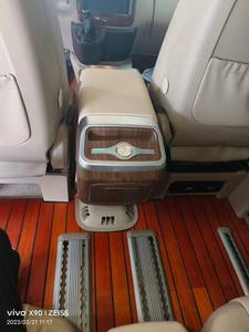 Pour <span class=keywords><strong>Mercedes</strong></span>-<span class=keywords><strong>Benz</strong></span> <span class=keywords><strong>Vito</strong></span> Classe V Ancien Viano : Amélioration avec Accoudoir de Rangement, Réfrigérateur, Charge sans Fil, Lumière d'Ambiance et Porte-Gobelet - Product Image 3