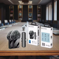 Vente directe d'usine - Microphone sans fil portable F11-2 à double micro avec suppression du bruit, sur mesure