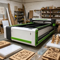 Cortadora y Grabadora Láser de CO2 1325 a Precio de Fábrica para Publicidad y Trabajos en Madera