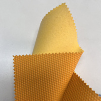 Fournisseur direct d'usine, cuir synthétique de haute qualité pour le football, tissu en cuir durable, matériau en rexine pour la fabrication de ballons de football
