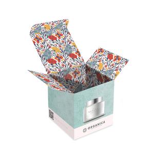 Carpeta de Papel Kraft de Lujo con Impresión Personalizada, Laminado Mate con Relieve, Ecológica, para <span class=keywords><strong>Fotos</strong></span>, Cremas Faciales y Cosméticos - Product Image 3