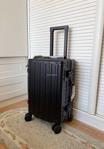 Valise à roulettes haut de gamme en aluminium avec serrure TSA, roues universelles silencieuses, robuste et pouvant être posée sur un chariot - Product Image 6