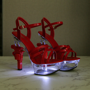 Bán Buôn Phụ Nữ Mùa Hè Nêm Gót Dép Với New Lông Trang Trí Của Phụ Nữ Giày - Product Image 2