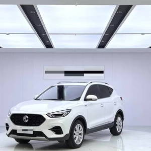 MG ZS SUV automatique édition sport, moteur turbo innovant à faible consommation, conduite à gauche, transmission intégrale, sièges en cuir, régulateur de vitesse adaptatif, voitures d'occasion élégantes - Product Image 1