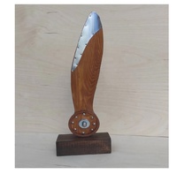Hélice d'avion Demi-hélice en bois faite à la main sur un support Récompense de pilote Trophée d'hélice en bois