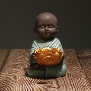 Statua di Buddha in Stile Zen, Piccolo Monge, Ornamento Decorativo per Scrivania, Ingresso, Soggiorno e Vetrina del Vino - Product Image 1
