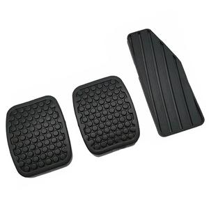 Couvre-pédales de <span class=keywords><strong>voiture</strong></span> en caoutchouc antidérapant personnalisé, couvre-pédale de <span class=keywords><strong>frein</strong></span>, d'embrayage <span class=keywords><strong>et</strong></span> d'accélérateur, durable, résistant à l'usure, universel, OEM ODM - Product Image 4