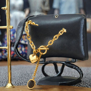 Collier pendentif tendance vintage européen et américain, unisexe, personnalisé, simple, amour, boucle OT, plaqué or, acier inoxydable, cœur - Product Image 4