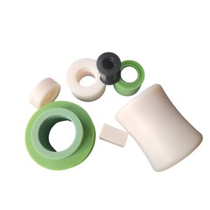 <span class=keywords><strong>Manchon</strong></span> en nylon MC traitement PA6 produits en nylon pièces <span class=keywords><strong>de</strong></span> forme spéciale <span class=keywords><strong>manchon</strong></span> d'isolation résistant à l'usure huile nylon autolubrifiant - Product Image 2