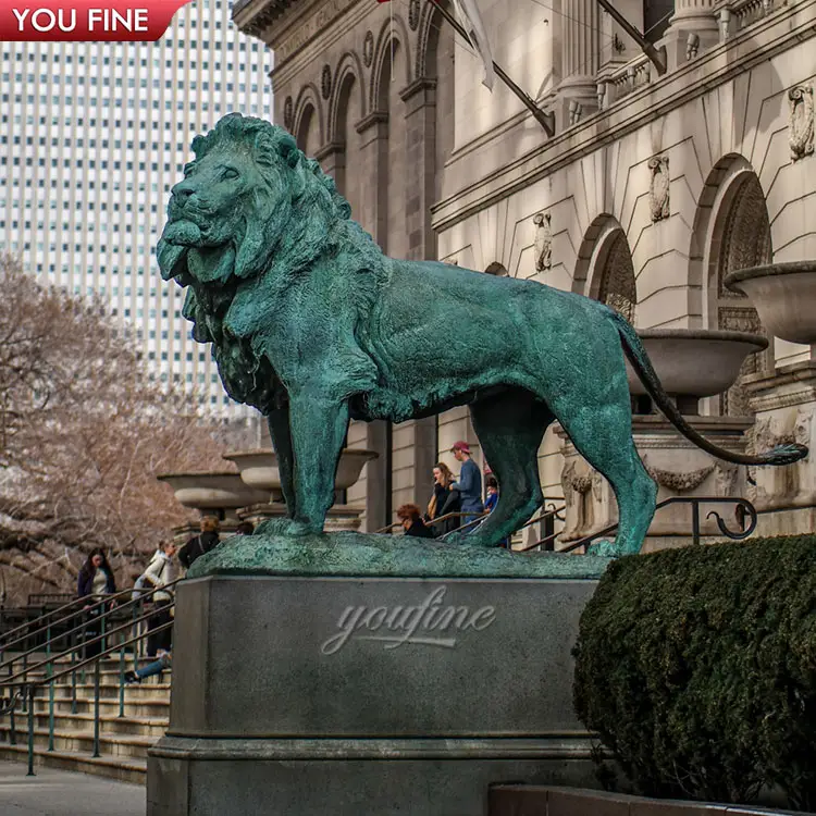 ของตกแต่งสวนโบราณรูปปั้นสิงโตร้อนขนาดใหญ่รูปปั้นทองสัมฤทธิ์ขนาดเท่าชีวิตจริง