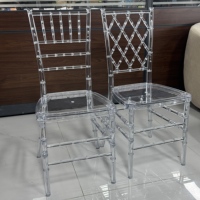Nouvelle résine ambre dos clair événement Transparent acrylique chaise de mariage cristal Phoenix fête location hôtel plastique à vendre