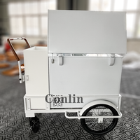Chariot réfrigéré populaire pour la vente ambulante de glaces et de boissons, chariot à boissons froides à vendre
