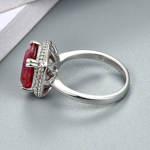 5.85 Carat Solitaire Cushion Cut 10Mm * 10Mm Tạo <span class=keywords><strong>Ruby</strong></span> 925 Sterling Silver Mạ Vàng Đá Quý Nhẫn - Product Image 5