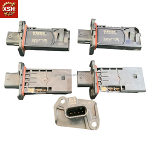 حساس تدفق الهواء الكتلي LR093998 / حساس كتلة الهواء / مقياس كتلة الهواء لسيارات جاكوار ولاند روفر - Product Image 1