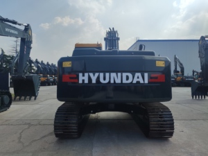 รถขุดฮุนได HX220HD สีดำ-ส้ม แบบตีนตะขาบ อุปกรณ์ก่อสร้าง เครื่องยนต์กำลังสูง น้ำหนัก 20000 กก. ใช้งาน 0-2000 ชั่วโมง - Product Image 6