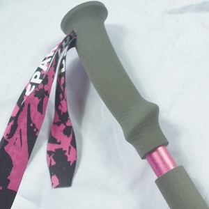 Bastones de Senderismo Cleye 7075 Ligeros, Plegables, Telescópicos, con Bloqueo Externo, Unisex, Estilo para Parejas - Product Image 1