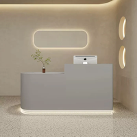 Comptoir de réception incurvé avec LED, comptoir de salon de beauté haut de gamme, comptoir de caisse en forme de L