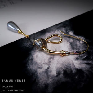 تصميم أصلي مجرة جليدي بارد رمادي لؤلؤي على شكل أقراط متدلية مخصصة مصنوعة يدويًا طويلة أنيقة هندسية للنساء - Product Image 4