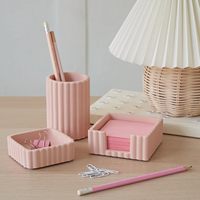 Ensemble d'accessoires de bureau esthétiques modernes, lot de 3, organiseurs élégants en béton rose pour stylos et fournitures de bureau