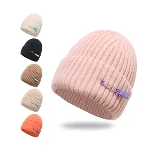 pins beanies Suppliers-Mũ Len Cashmere Giả Mới Mùa Thu Đông 2021 Với Logo Mũ Len Trang Trí Pin Chất Lượng Cao