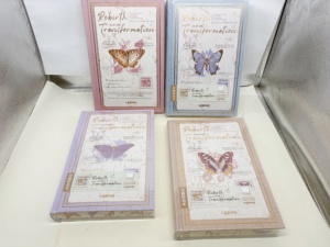 Quaderno Vintage con 200 Pagine Bianche Formato A5, Design a <span class=keywords><strong>Farfalla</strong></span>, Copertina Rigida con Lamina Dorata e Bordi Colorati - Product Image 5