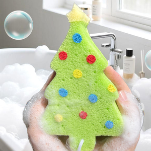 Éponge de bain douce en forme de dessin animé Brosse de douche pour le nettoyage de la peau du corps dans la salle de bain Série de Noël Éponge de bain - Product Image 2