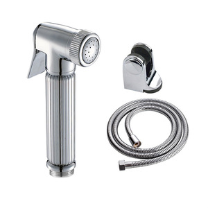 LIRLEE Bidet WC Shattaf en alliage de zinc chromé de haute qualité, à sortie d'eau unique, argenté, économiseur d'eau, avec filtre - Product Image 1