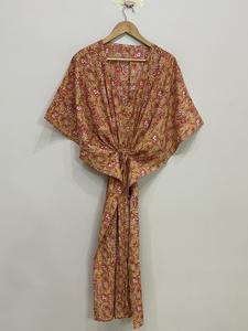 Kaftan court en soie pure, taille unique, ample et confortable pour toutes les tailles, environ 47 pouces, fournisseur d'Inde - Product Image 5