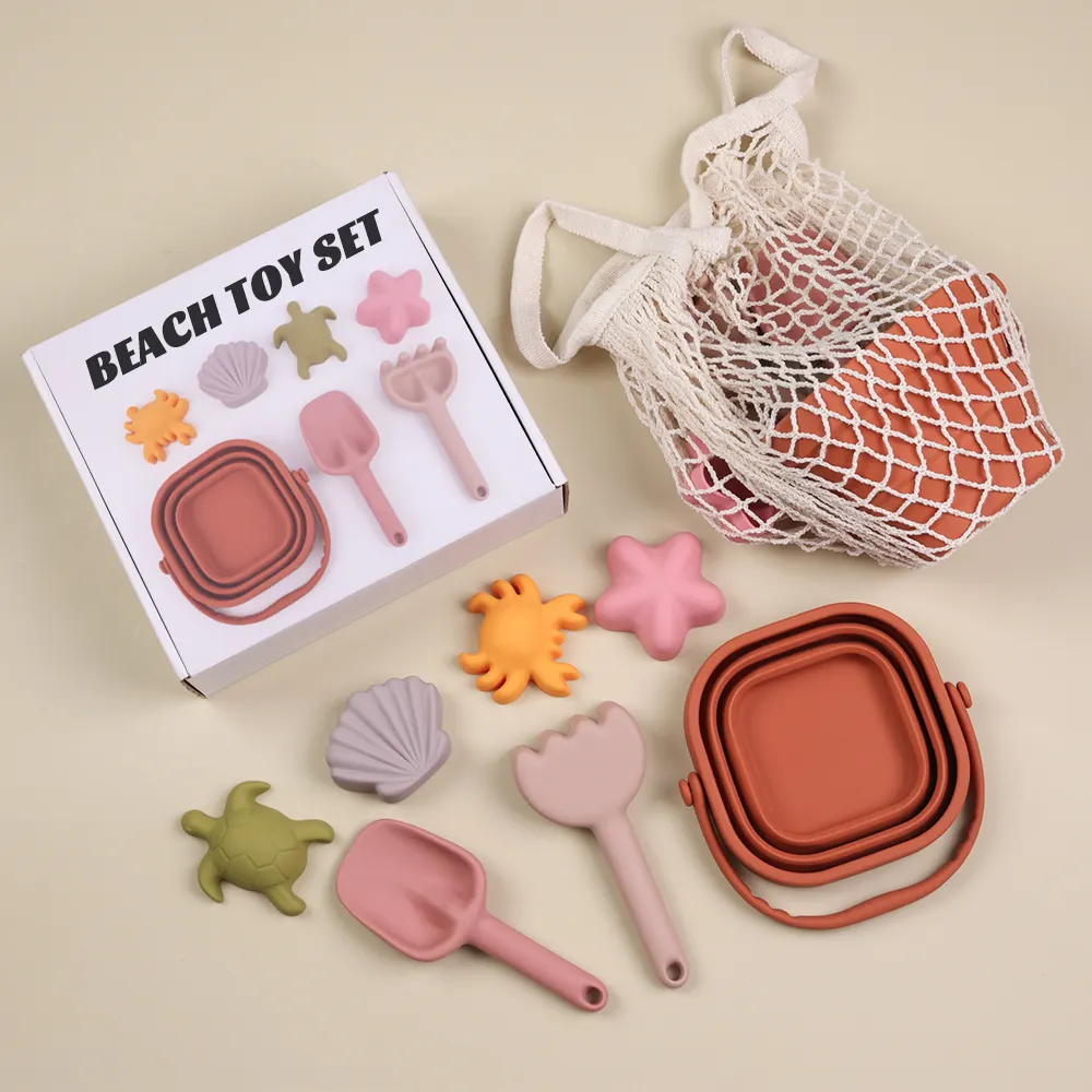 新製品のアイデア2024カスタム幼児折りたたみ式バケットシャベル砂夏のおもちゃセット子供環境にやさしいシリコンビーチおもちゃバッグ付き