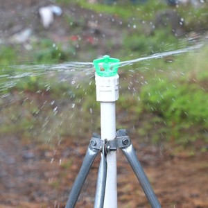 Aspersores <span class=keywords><strong>de</strong></span> Agua Micro Rotatorios <span class=keywords><strong>de</strong></span> 360 Grados con Rosca Macho <span class=keywords><strong>de</strong></span> 1/2 Pulgada, Aspersor <span class=keywords><strong>de</strong></span> Riego <span class=keywords><strong>de</strong></span> Jardín y Césped <span class=keywords><strong>de</strong></span> Plástico Verde - Product Image 3