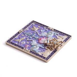 Light Gold Metal Type 3D Embossed Logo Colorful UV Printing Elephant Crane Character Square Shape Stand <b>Compact</b> <b>Mirror</b> - Product Image 3